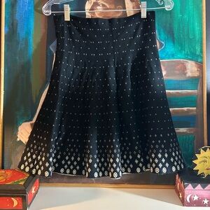 Max Studio Black and White Mini Skirt M/L